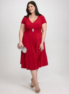 Haljina s detaljima od rhinestona