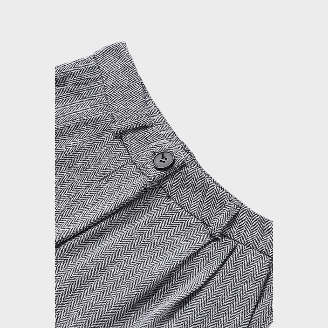 Karolina – Moćni Trodijelni Kostim Maja Zagreb