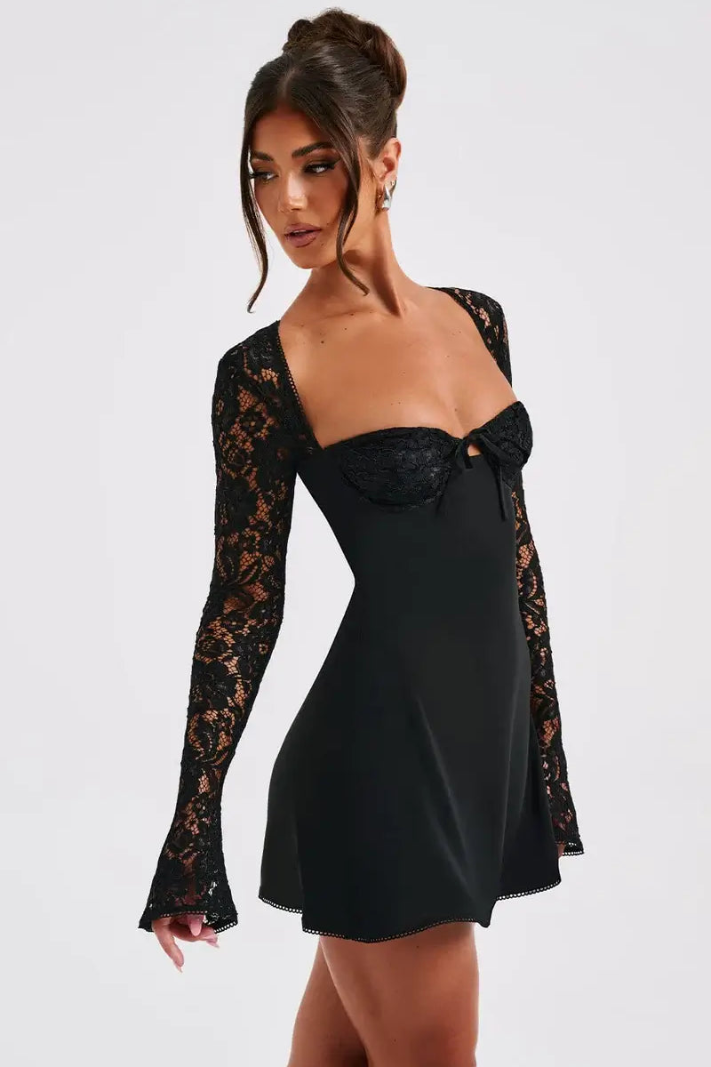 Flora - Sofisticirana haljina s čipkastim detaljima Maja Zagreb