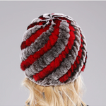 Mirabelle Kapa z Pluszowego Futra Maja Zagreb