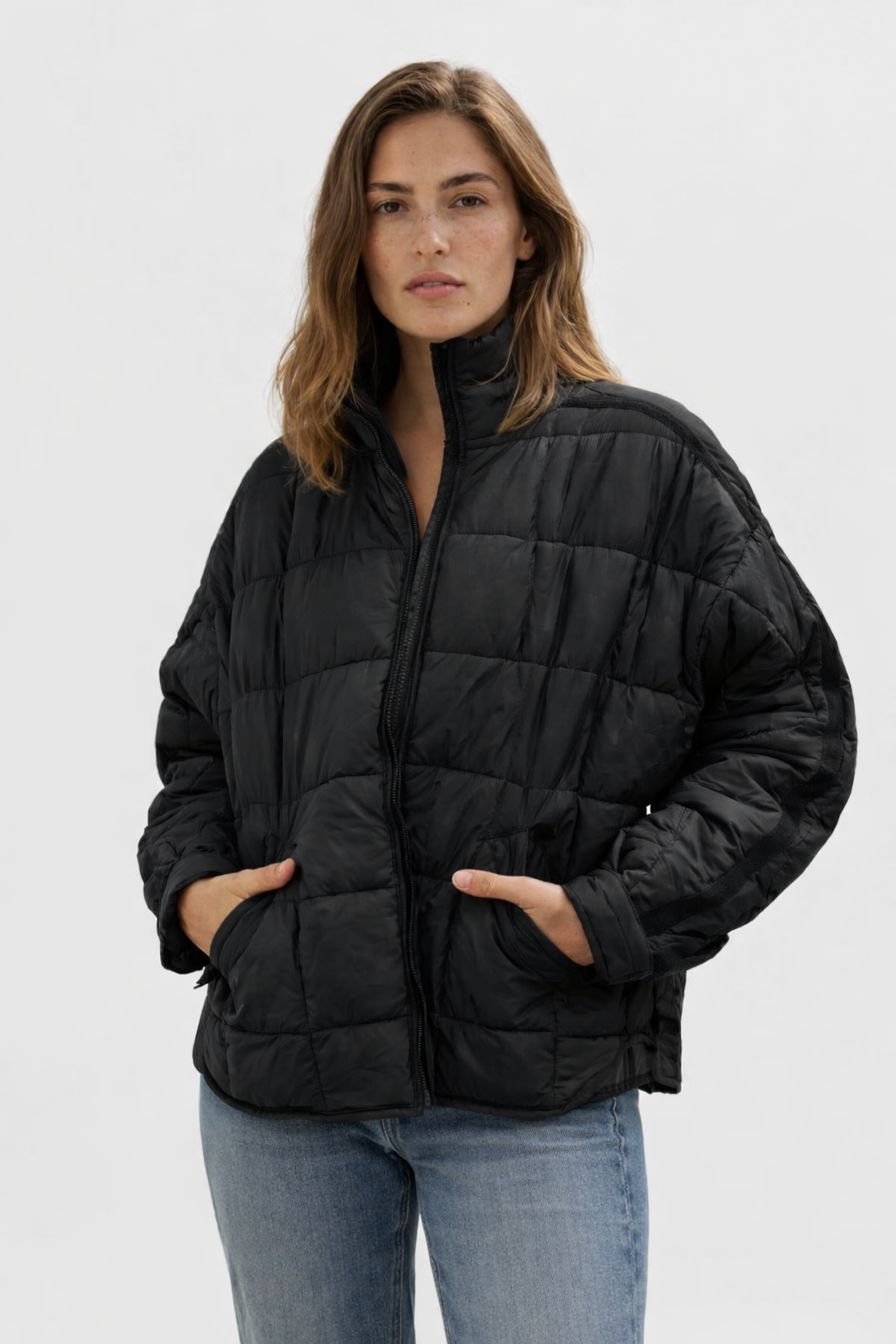 Aurora – Lagana kompaktna zip puffer jakna Maja Zagreb