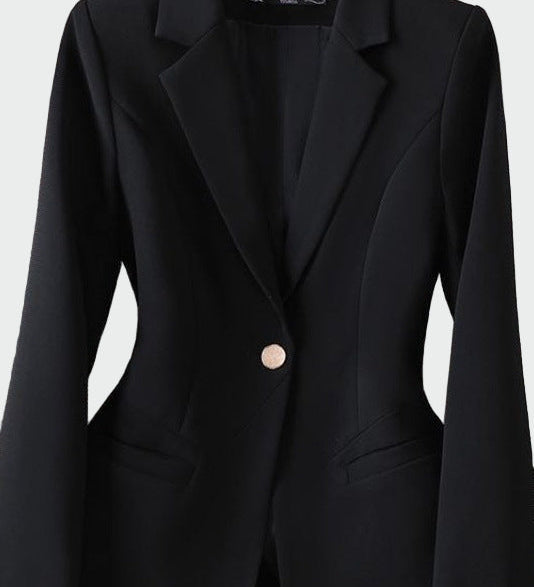 Sako u modernoj elegantnoj liniji